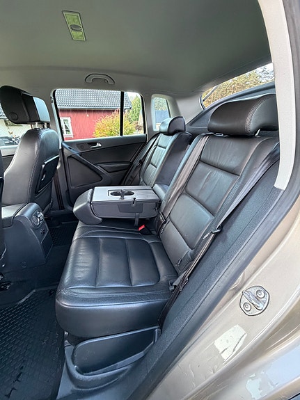 Volkswagen Tiguan 28 of 30