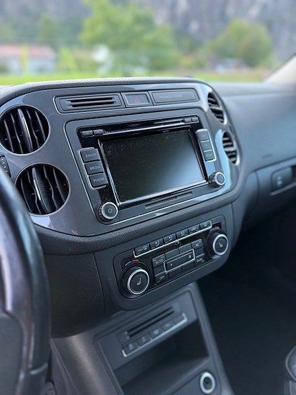 Volkswagen Tiguan 19 of 30