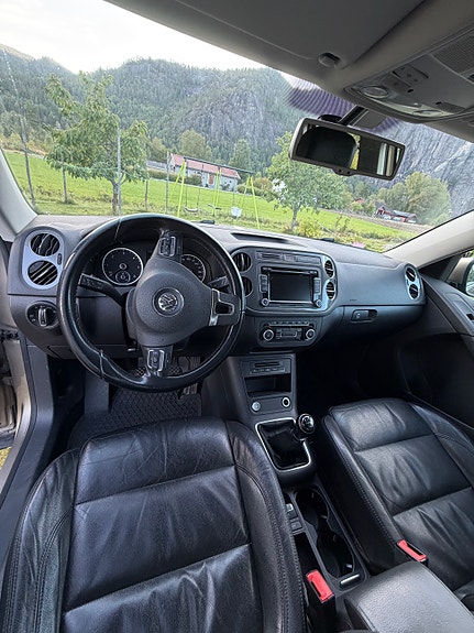 Volkswagen Tiguan 23 of 30