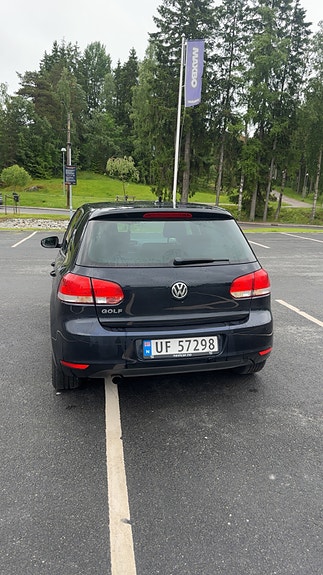 Volkswagen Golf VI 4 of 8