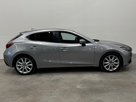 Mazda 3 29 of 30