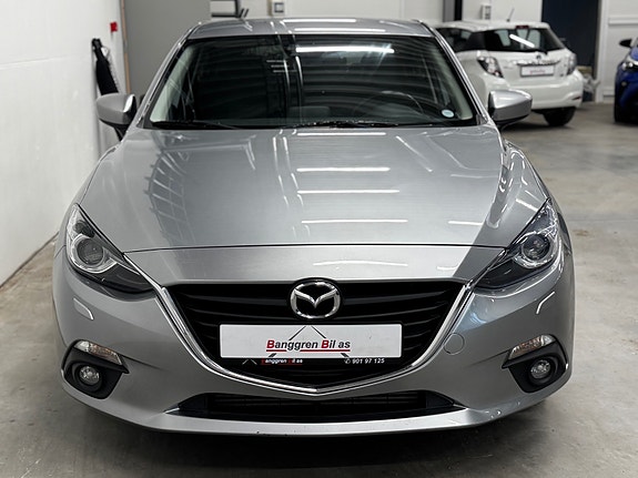 Mazda 3 2 of 30