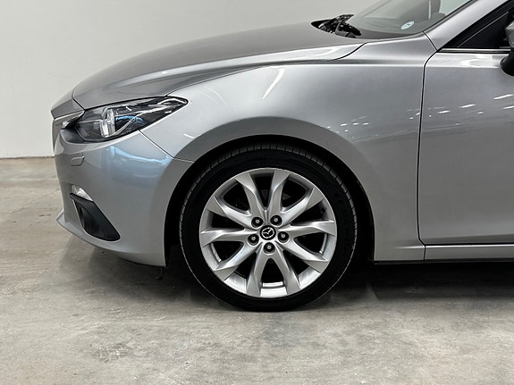Mazda 3 3 of 30