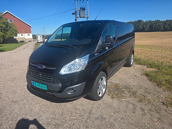 Ford Transit Custom 310L 2 of 16