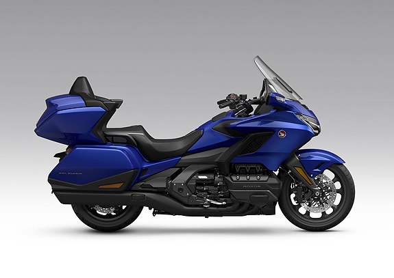 Honda GL1800 Gold Wing Tour 4 of 6