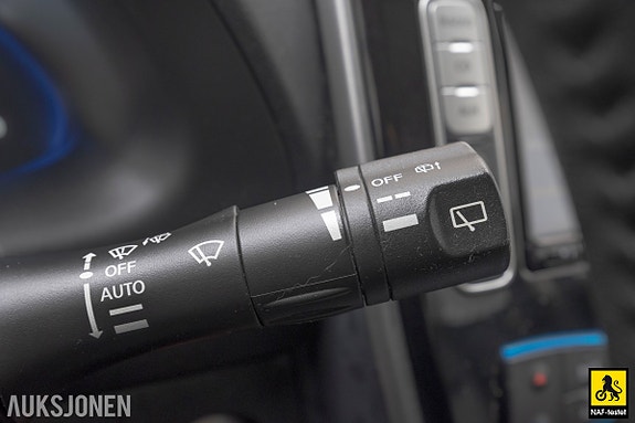 Nissan Leaf 27 of 30