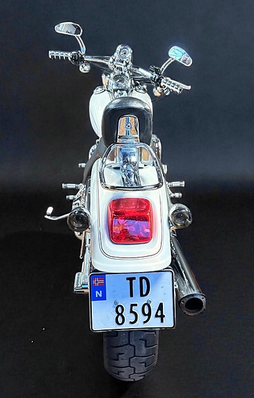 Harley-Davidson SOFTAIL DEUCE 15 of 15