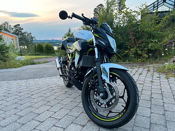 Kawasaki Z 125 SE 6 of 6