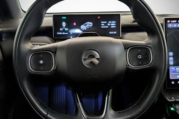 NIO ET5 11 of 26