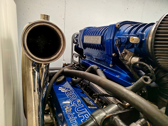 Mercury Racing 700SCI 18 of 29