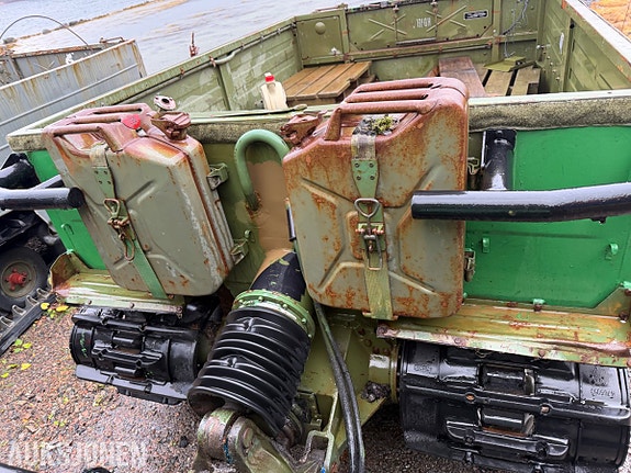Volvo BV 202 N 7 of 30