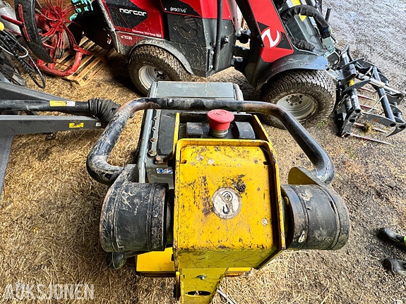 Wacker Neuson DPU 100-70 Vibroplate - Reversjerbar 7 of 15