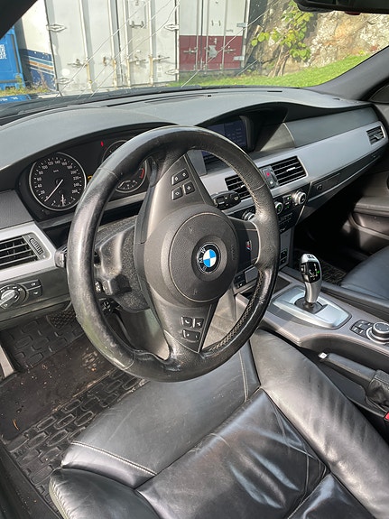 BMW 525d 14 of 30