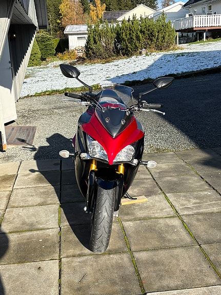 Suzuki GSX-S 1000 F 5 of 9