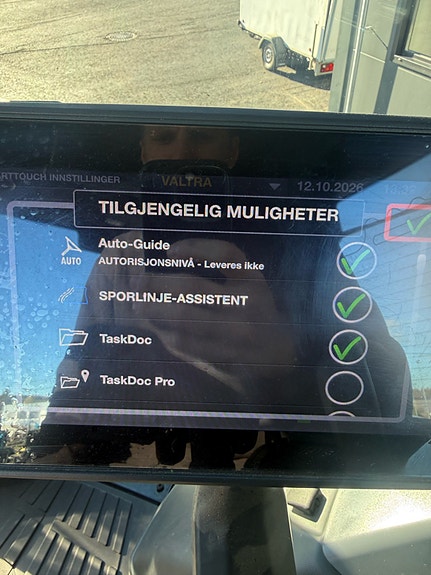 Valtra Q305 2025, kr 2 299 000,-