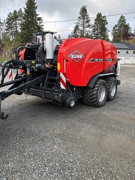 Kuhn FBP3135 Balepack Demo presse 2025, kr 1 225 000,-