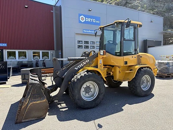 Volvo L30B Pro z/xs 14 of 16