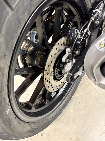 Yamaha MT-125 9 of 10