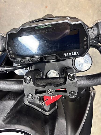 Yamaha MT-125 8 of 10