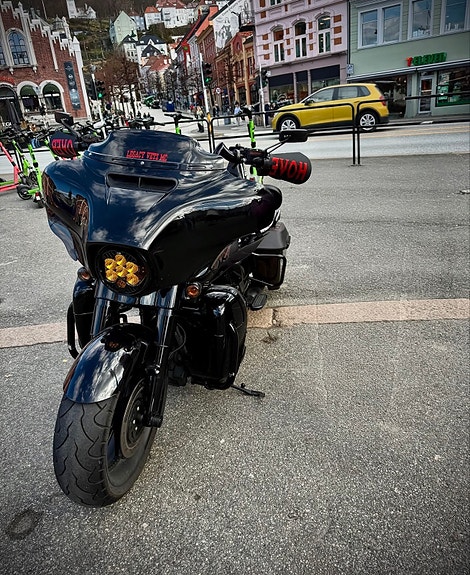 Harley-Davidson FLHXS STREETGLIDE SP 8 of 15