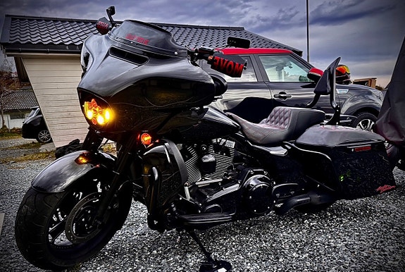 Harley-Davidson FLHXS STREETGLIDE SP 7 of 15