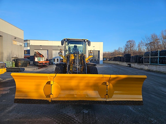 Volvo L70H2 6 of 7