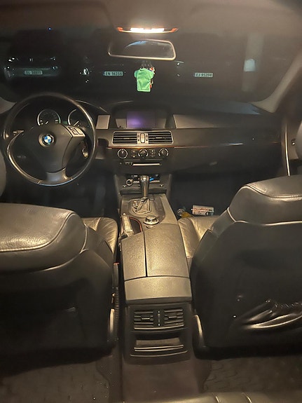 BMW 525d 9 of 12