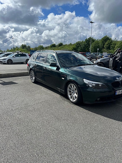 BMW 525d 3 of 12