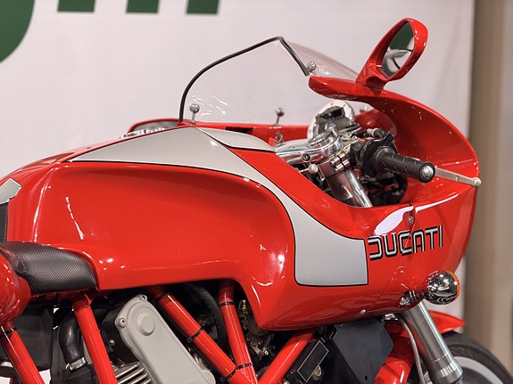 Ducati MH 900 Evoluzione // Nr. 1179 / 2000 // 4 of 30