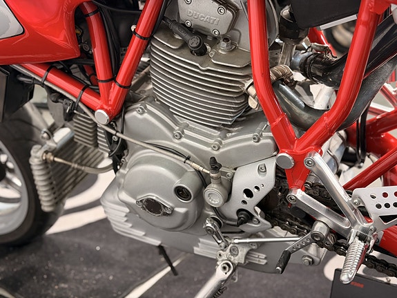 Ducati MH 900 Evoluzione // Nr. 1179 / 2000 // 28 of 30