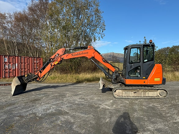 Hitachi 65 USB 5 of 11