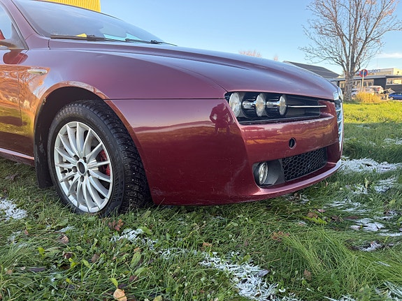 Alfa Romeo 159 7 of 19