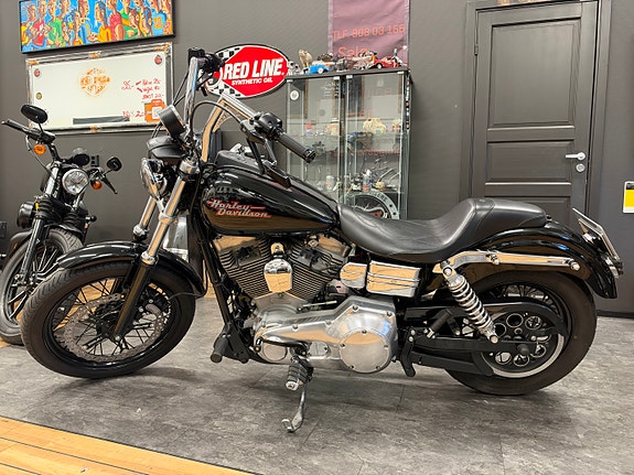 Harley-Davidson FXD Dyna Super Glide 2 of 10