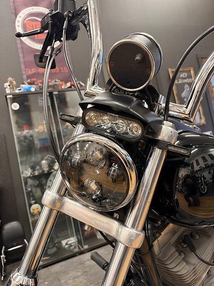 Harley-Davidson FXD Dyna Super Glide 7 of 10