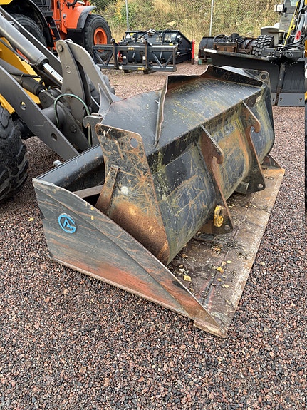Volvo L25B / 2 Skuffer / Gafflar 6 of 6