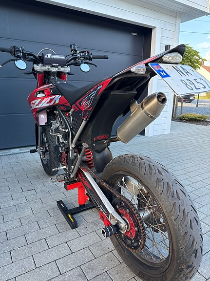 Fantic XMF 125 12 of 16
