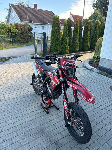 Fantic XMF 125 4 of 16
