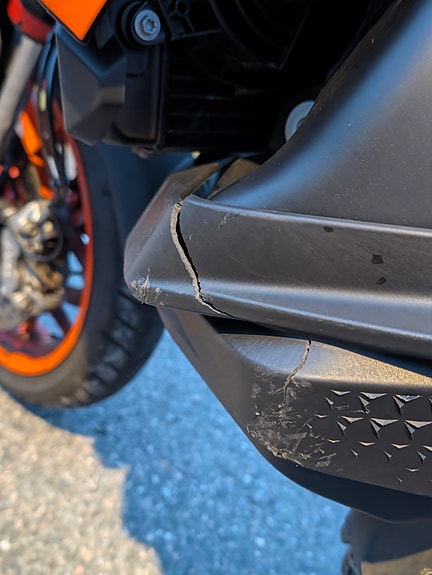 KTM 890 SMT 9 of 10