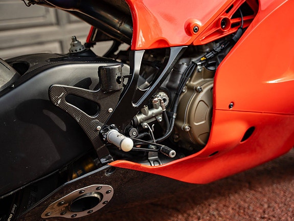 Ducati Desmosedici Rr 27 of 30