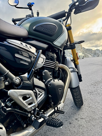 Triumph Scrambler 400 X 10 of 30