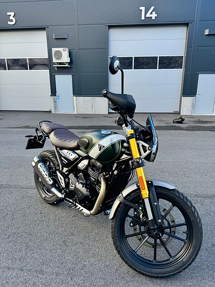 Triumph Scrambler 400 X 4 of 30