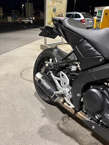 Yamaha MT-125 3 of 5