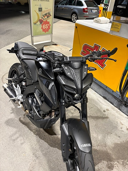 Yamaha MT-125 4 of 5
