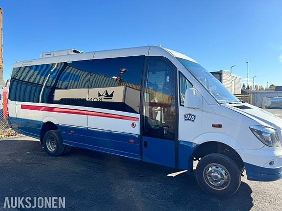 Mercedes-Benz MERCUS 8 of 30