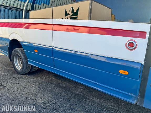 Mercedes-Benz MERCUS 12 of 30