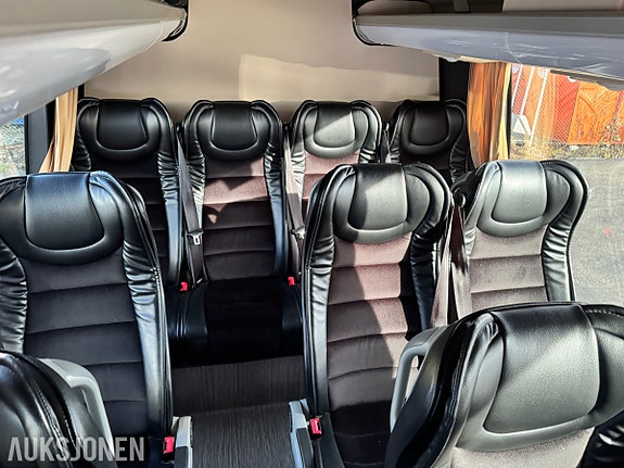 Mercedes-Benz MERCUS 19 of 30