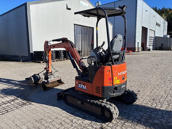 Hitachi ZX 17 U-6 2 of 7