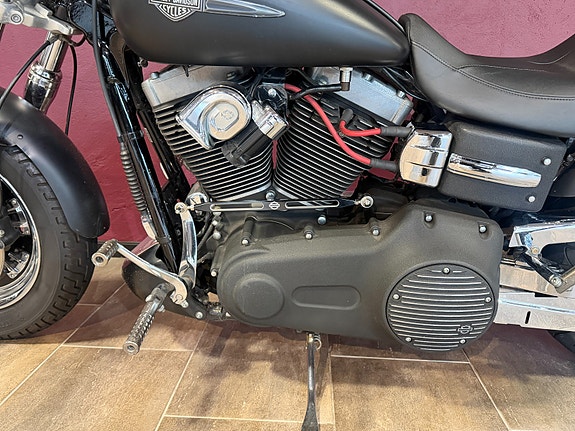Harley-Davidson FXDF DYNA FAT BOB 24 of 28