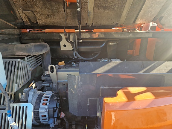 Hitachi ZX85US-5 11 of 15