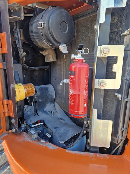 Hitachi ZX85US-5 12 of 15